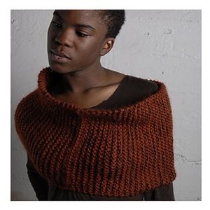 Urban Orchard “Ring Road” cowl in chocolate brown merino wool / alpaca / cotton